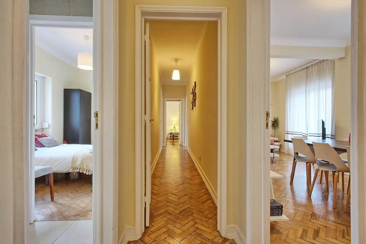 Apartamento Almirante Top Floor / Almirante Reis Avenue Lisboa